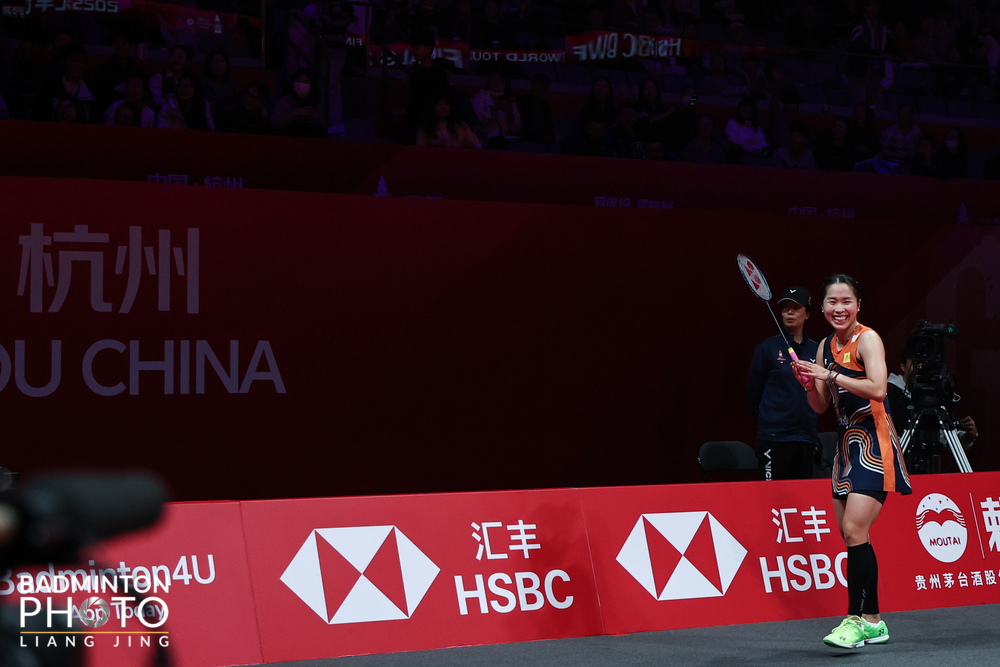 รัชนก คืนฟอร์มเก่ง โค่นมือ 5 ของโลก ผ่านเข้ารอบรองฯ เวิลด์ ทัวร์ ไฟนอลส์ 2025